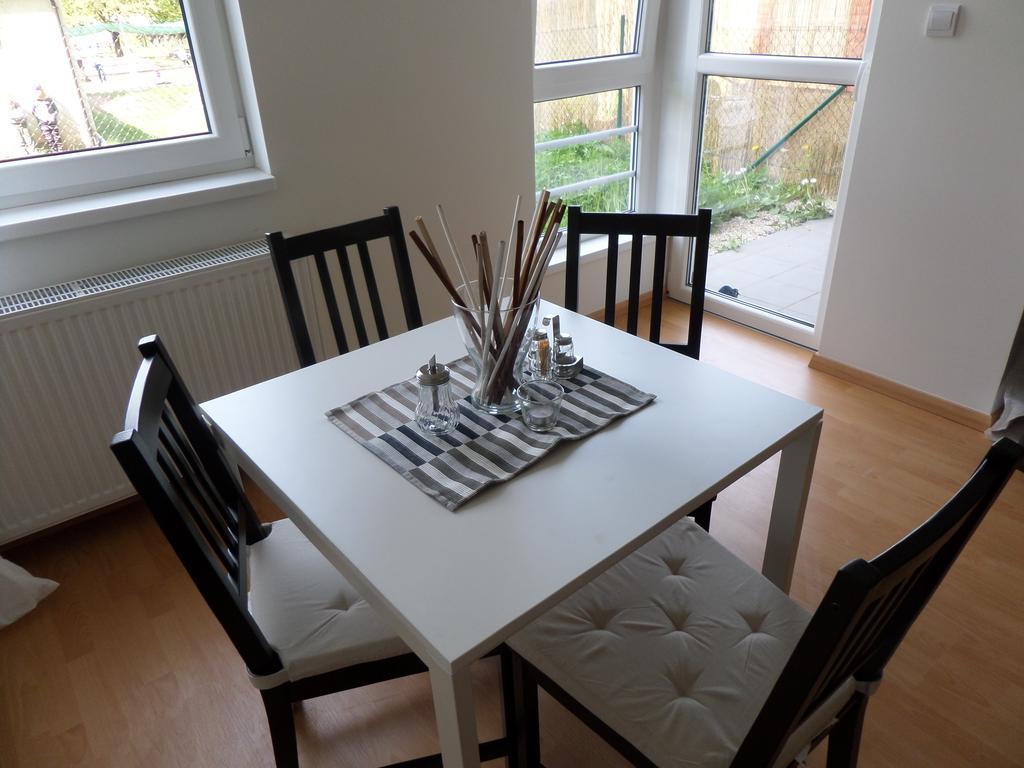 Apartman Vrchlabi - Centrum Екстер'єр фото