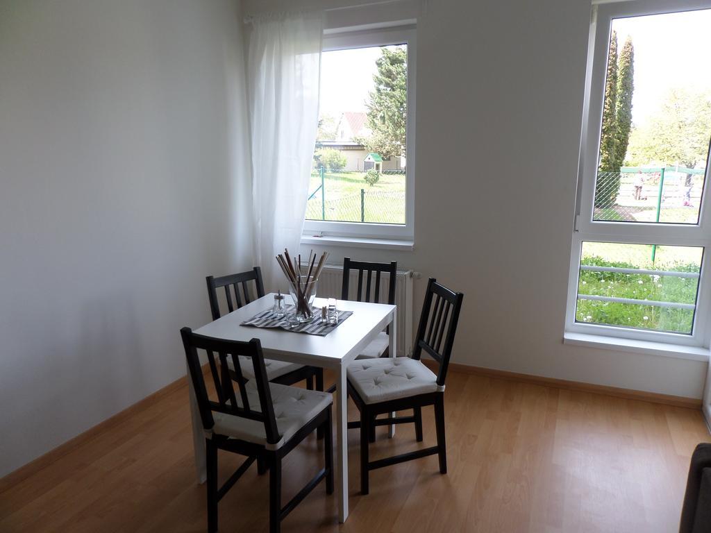 Apartman Vrchlabi - Centrum Екстер'єр фото